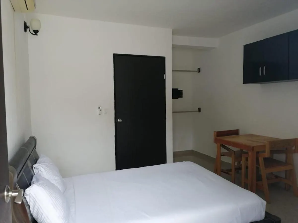 Calle 22 By 770 Apartments Playa del Carmen 2*,